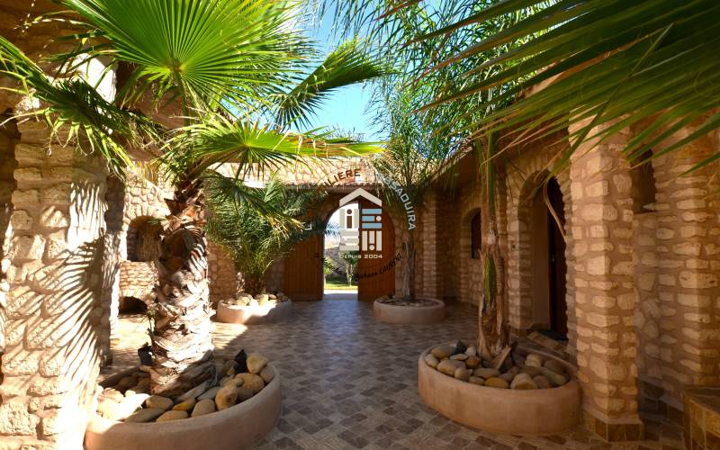 Villa 4 ch_VNA_Hrarta (13)